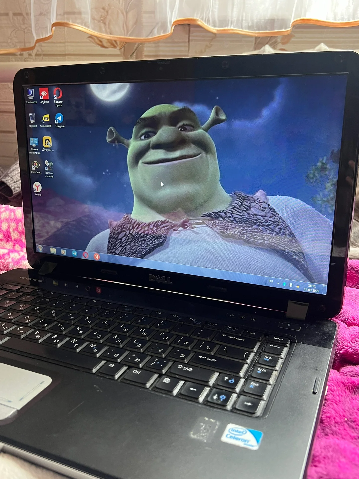 Dell Vostro 1015 — Идеально для учебы и работы