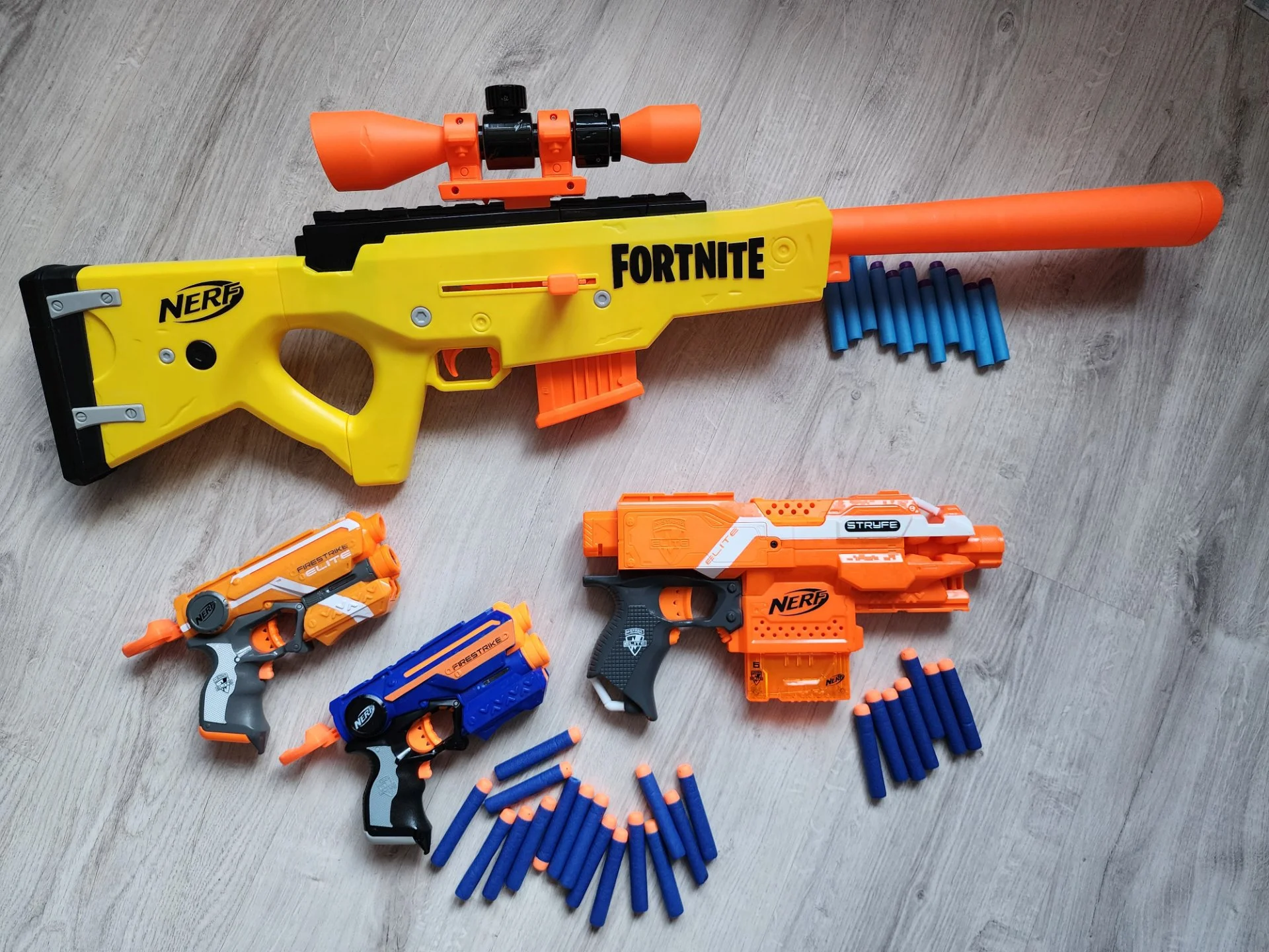 Бластер Nerf fortnite firestrike бу пистоле - изображение 1
