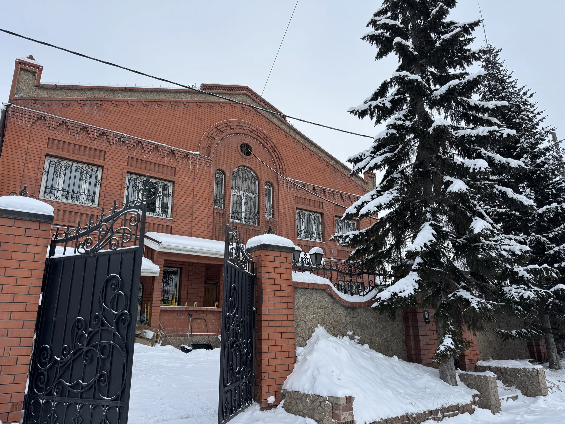 3 этажное здание в центре Челябинска под бизнес - миниатюра 5