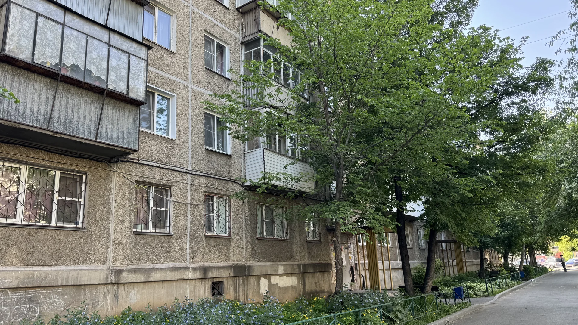 Сдам отличную квартиру - миниатюра 17