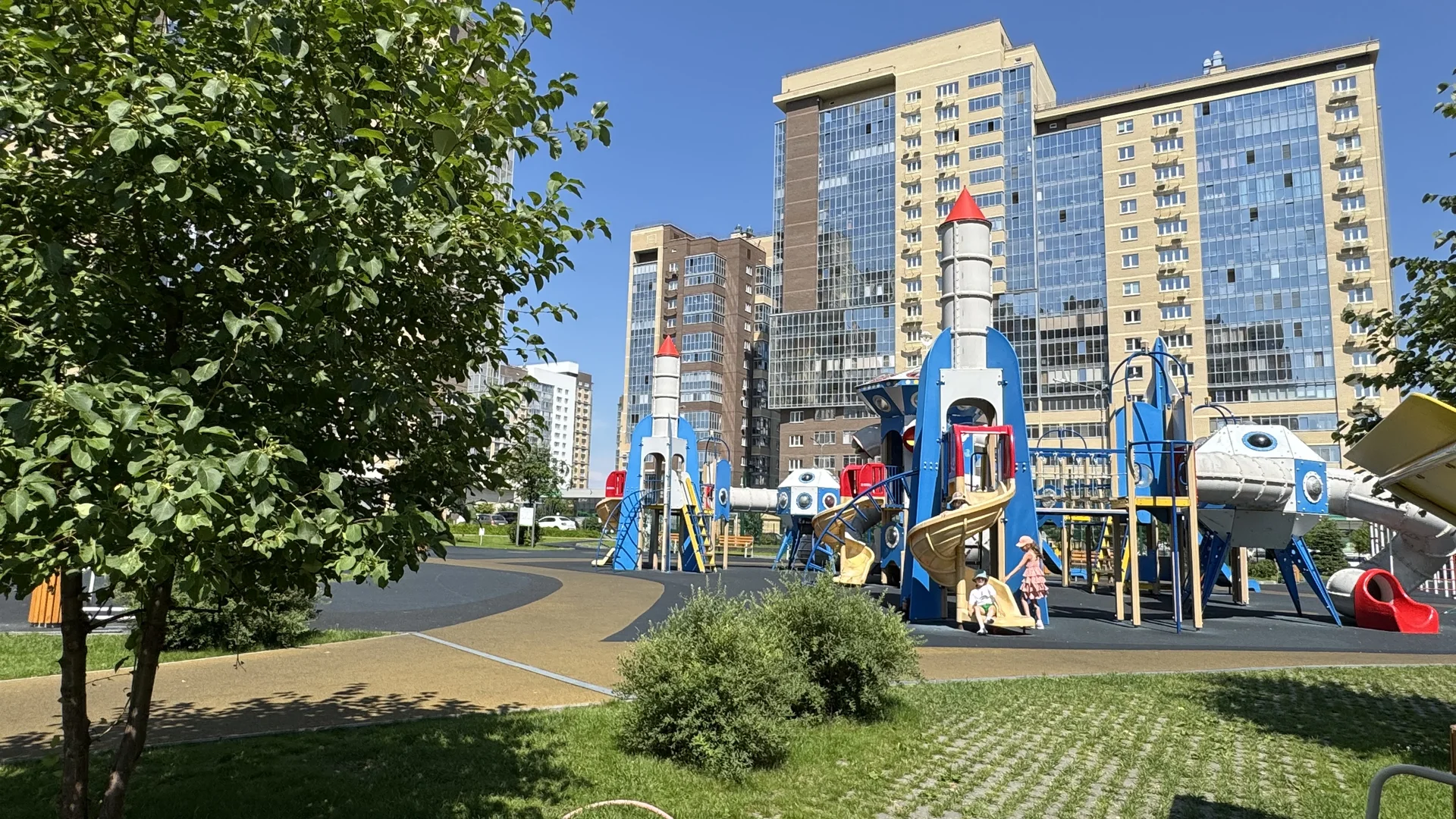 шикарная ВИДОВАЯ квартира ЖК Ньютон - миниатюра 7