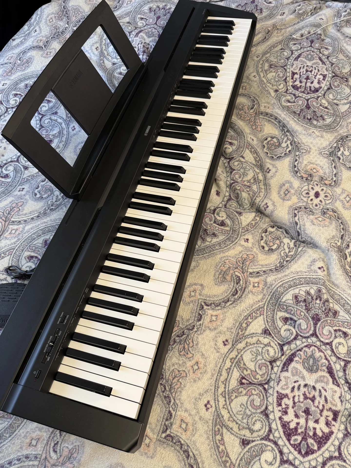 Фортепиано Yamaha P45B - миниатюра 4