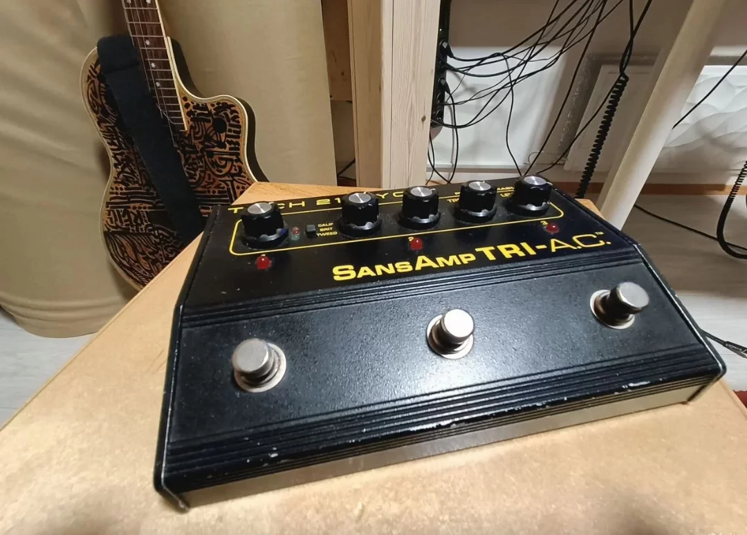 Tech21 SansAmp Tri-A.C - миниатюра 5