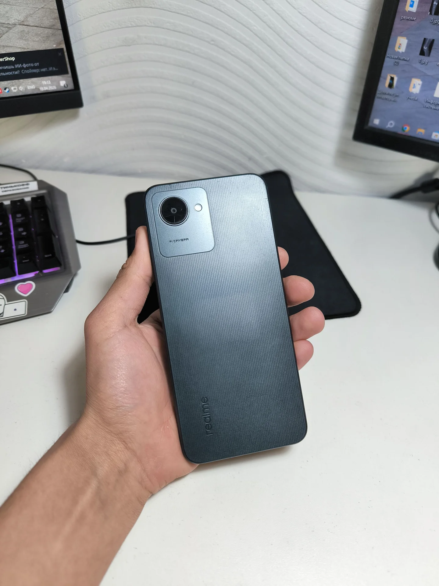 Realme c30s 2/32 гб черный - миниатюра 2