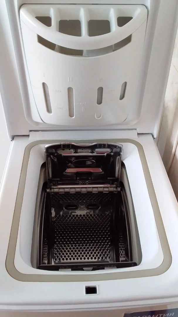 автоматическая стиральная машина Indesit бу в отл. состоянии - изображение 1