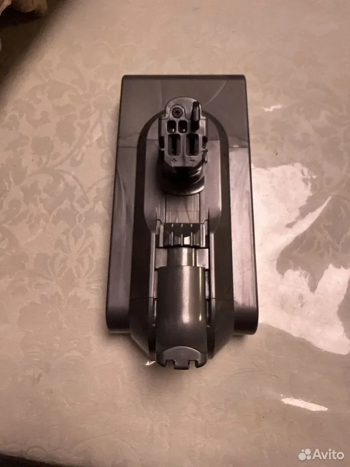Б/у сломан Аккумулятор Dyson V11 и V15 - миниатюра 2