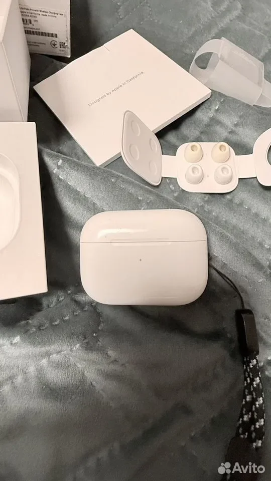 Наушники apple airpods pro 2 бу Lightning - миниатюра 2