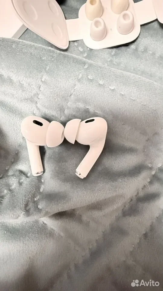 Наушники apple airpods pro 2 бу Lightning - миниатюра 4