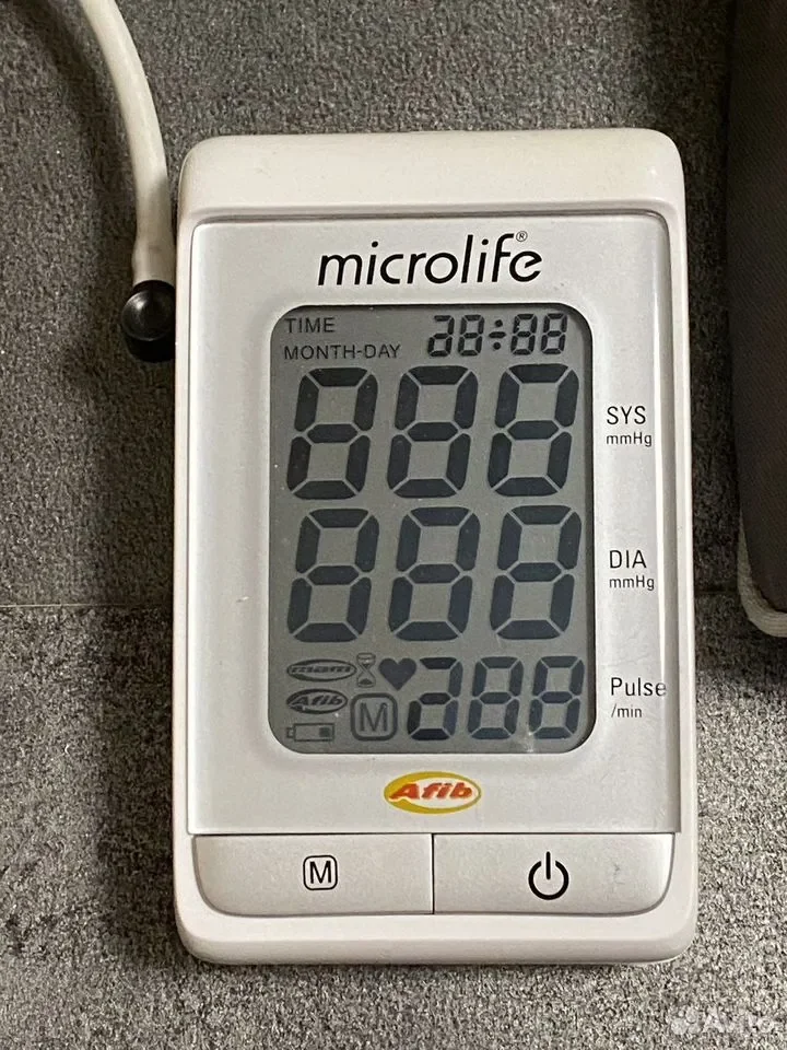 Б/у Тонометр автомат Microlife BP afib (Швейцария) - миниатюра 4