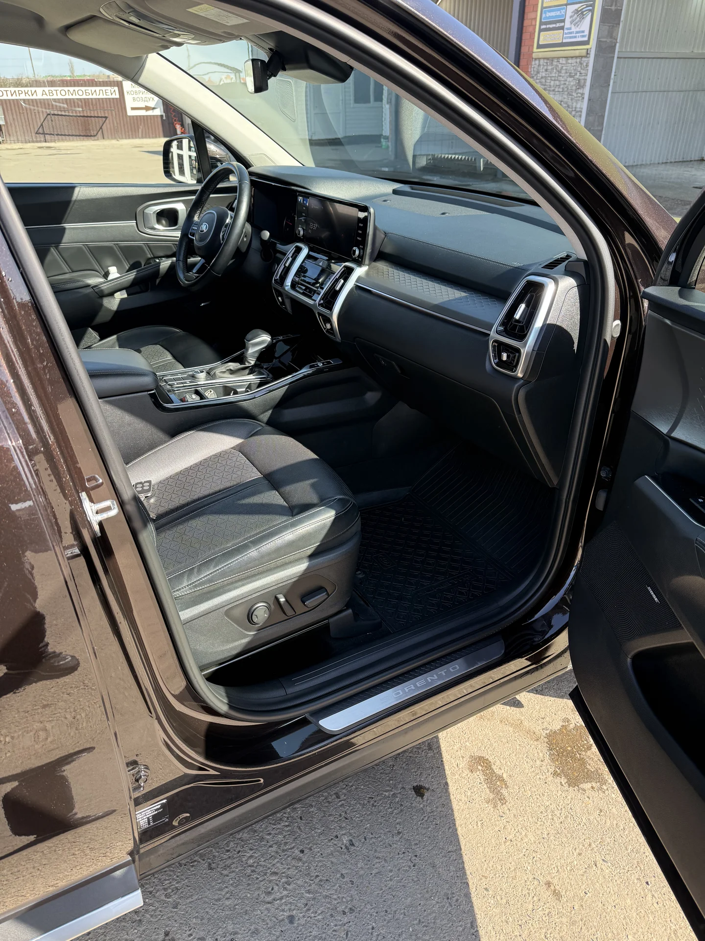 Kia Sorento - миниатюра 8