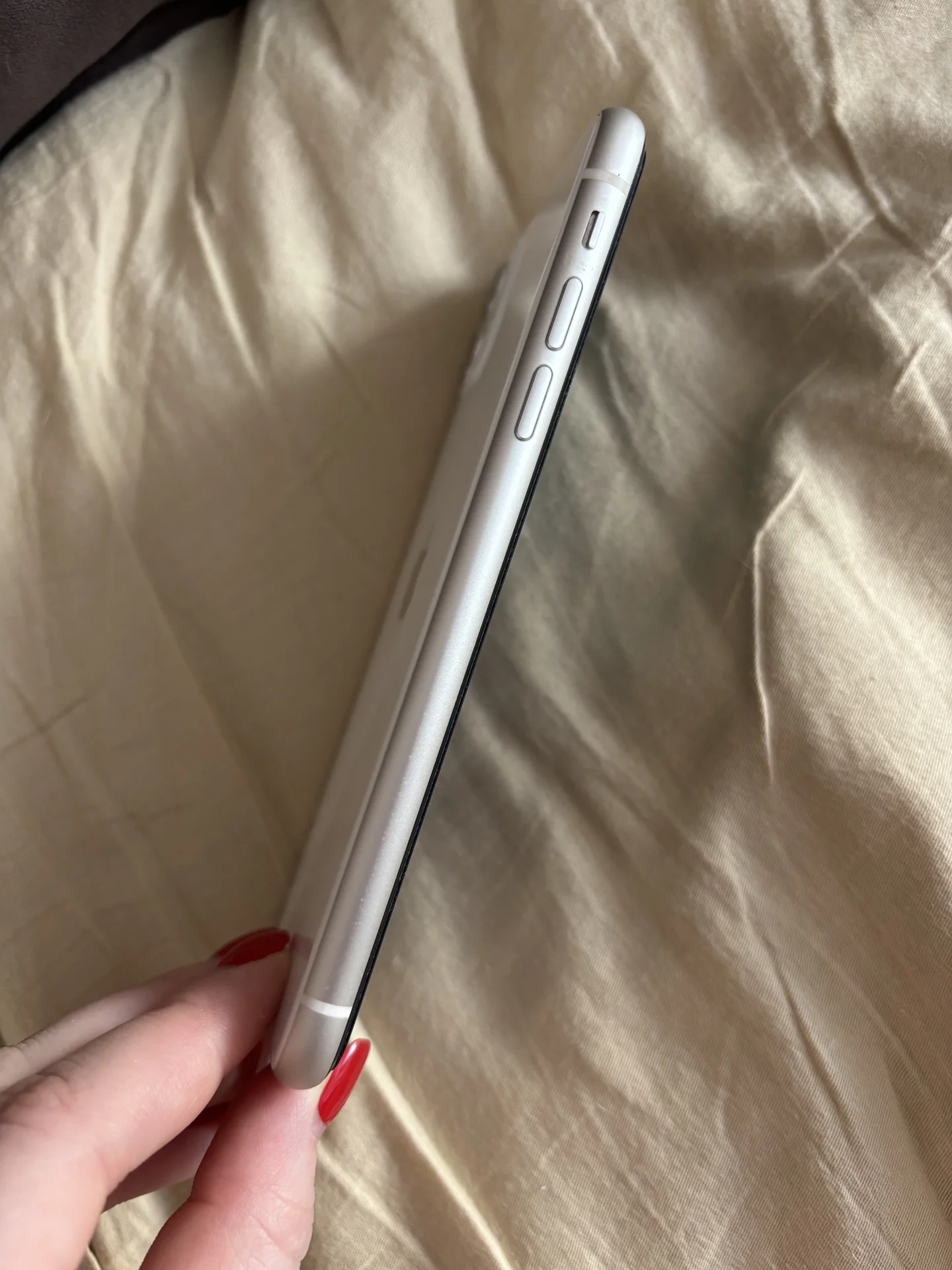 iPhone 11 white белый 128 гб - миниатюра 4