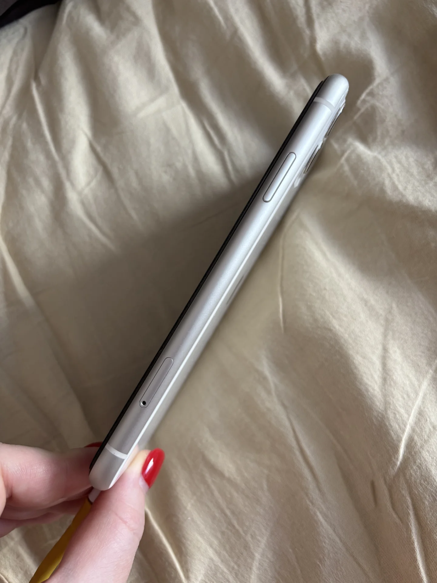 iPhone 11 white белый 128 гб - миниатюра 5