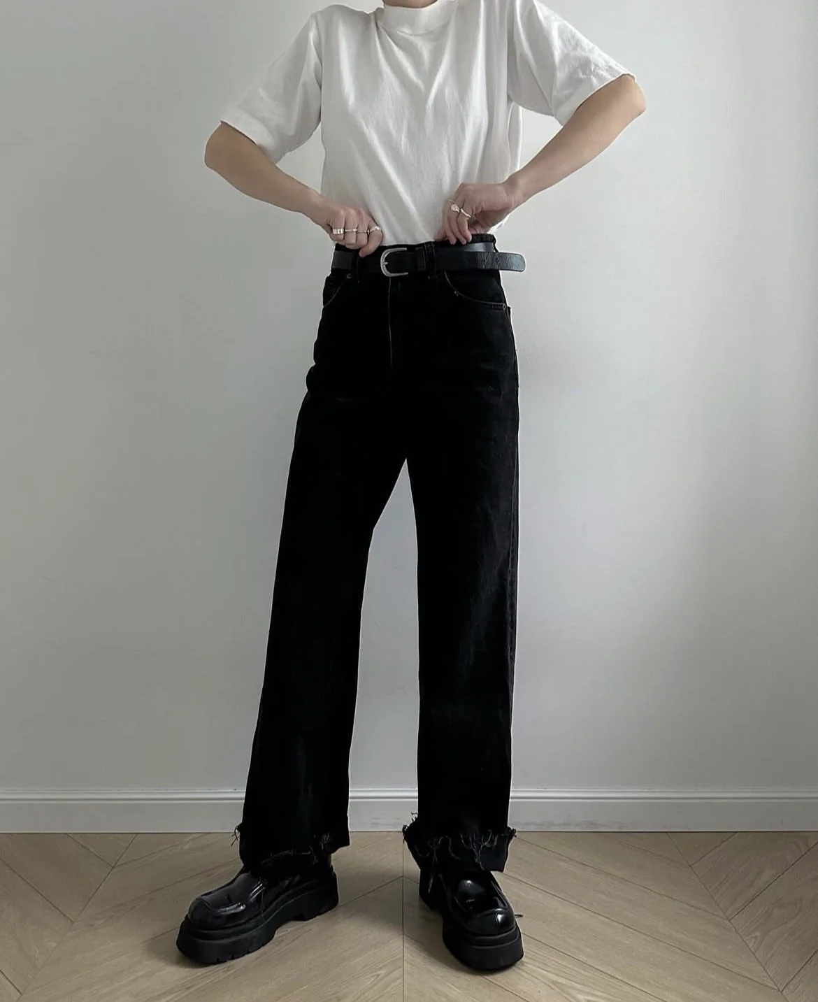 Джинсы черные zara - миниатюра 4