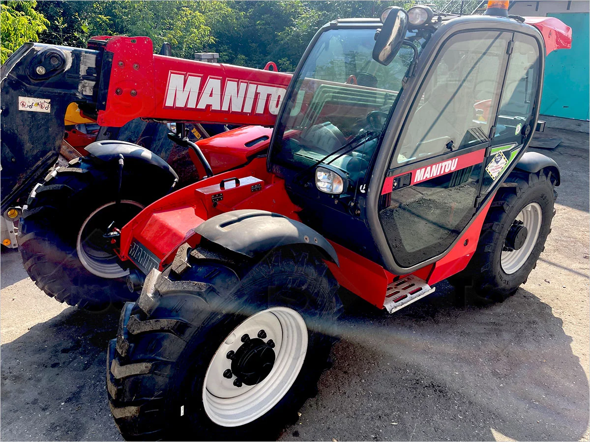 Стекла на телескопический погрузчик Manitou 735 - изображение 1
