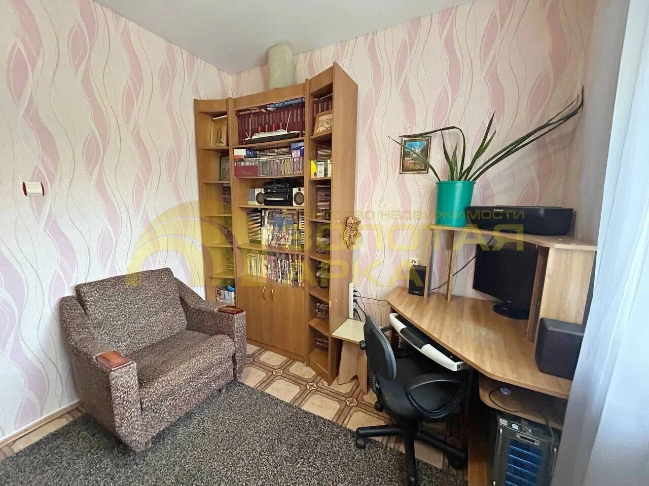 Продаётся 4‑комнатная квартира площадью 80 м² в г. Крымск - миниатюра 2