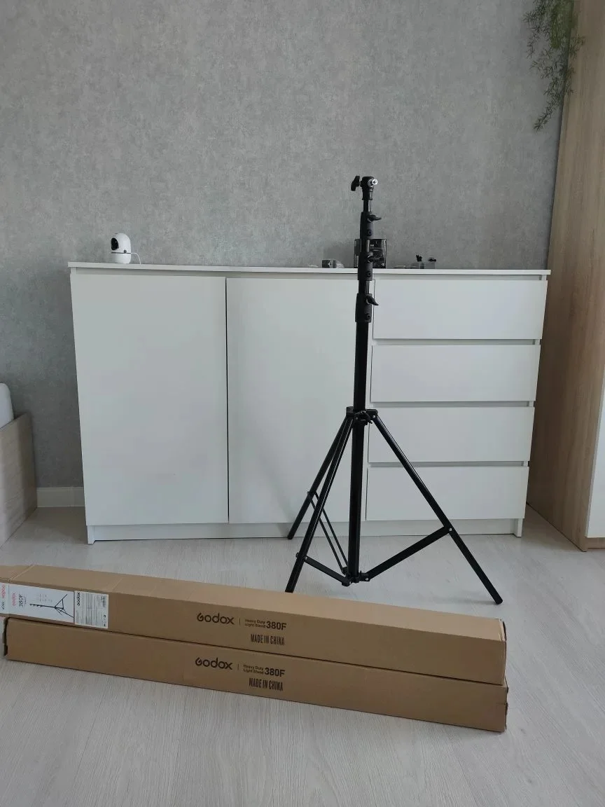 Новые стойки Godox 380F (2 шт, дешевле магазина) - изображение 1
