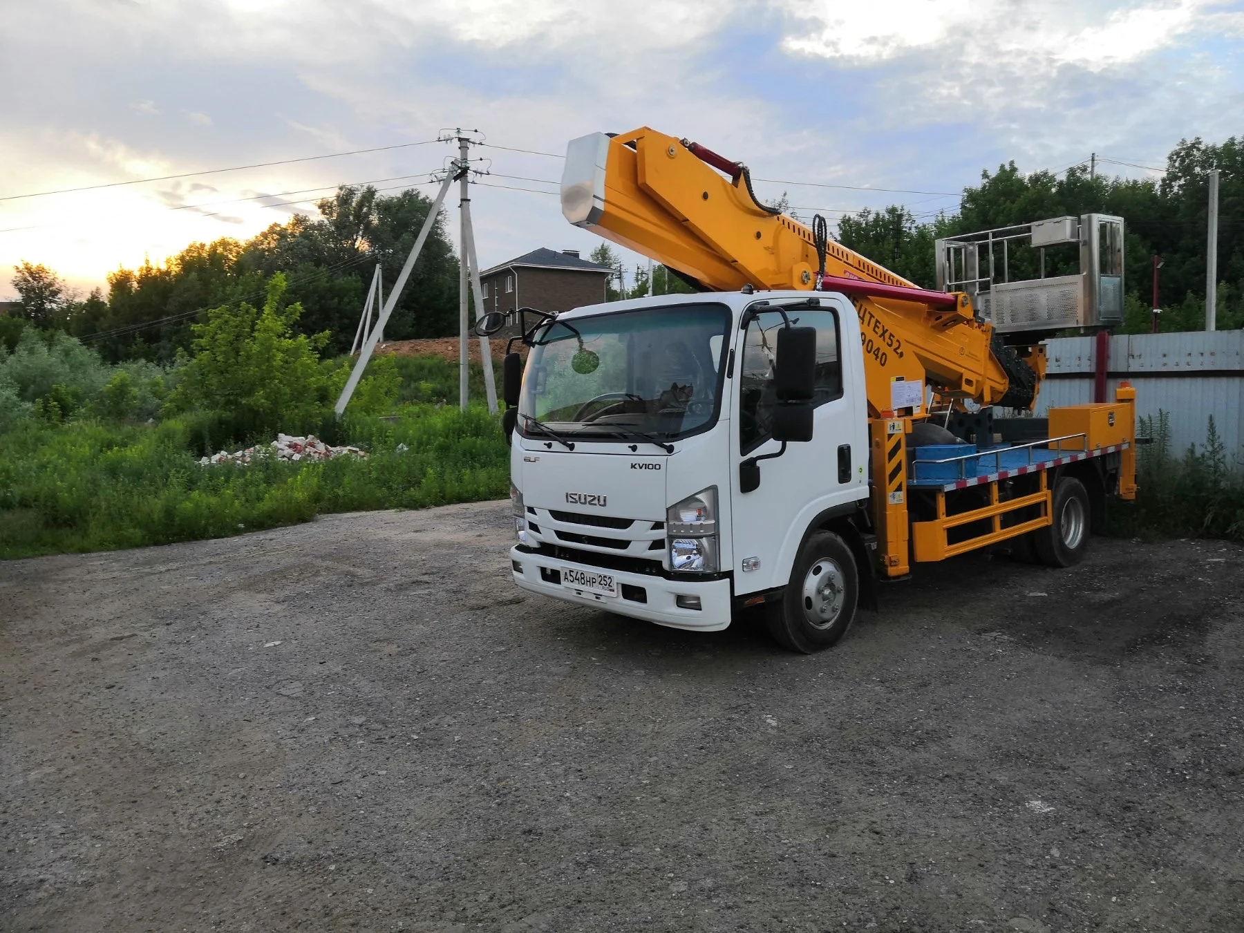 Услуги автовышки 18-32м - миниатюра 2