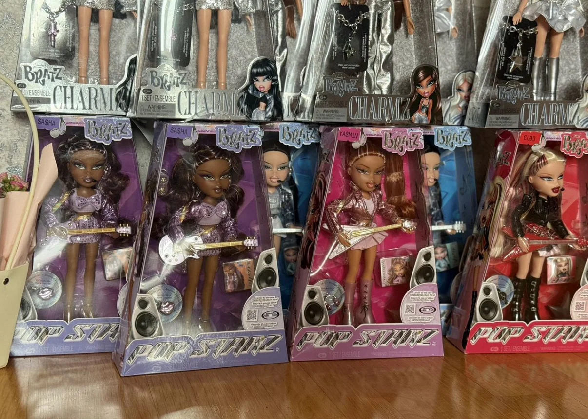 Кукла bratz pop starz charmz - миниатюра 2