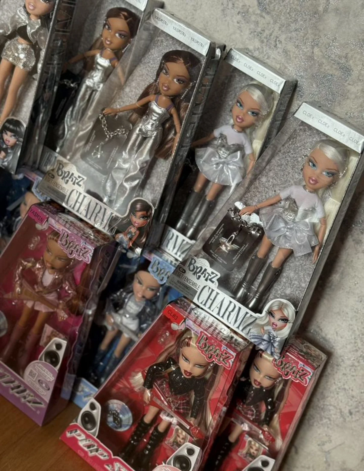 Кукла bratz pop starz charmz - миниатюра 4