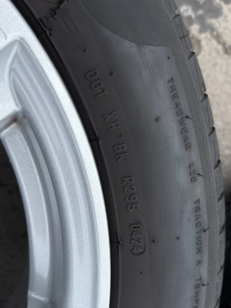 Pirelli P1 с дисками R 16 летние - миниатюра 6