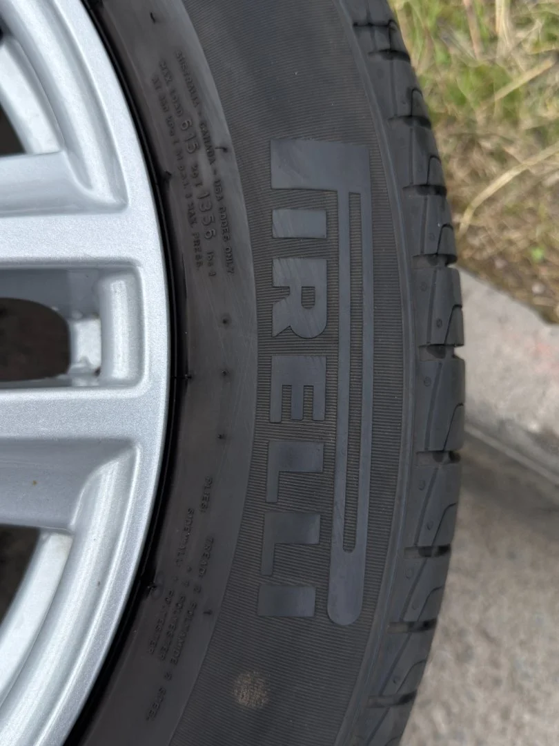 Pirelli P1 с дисками R 16 летние - миниатюра 7