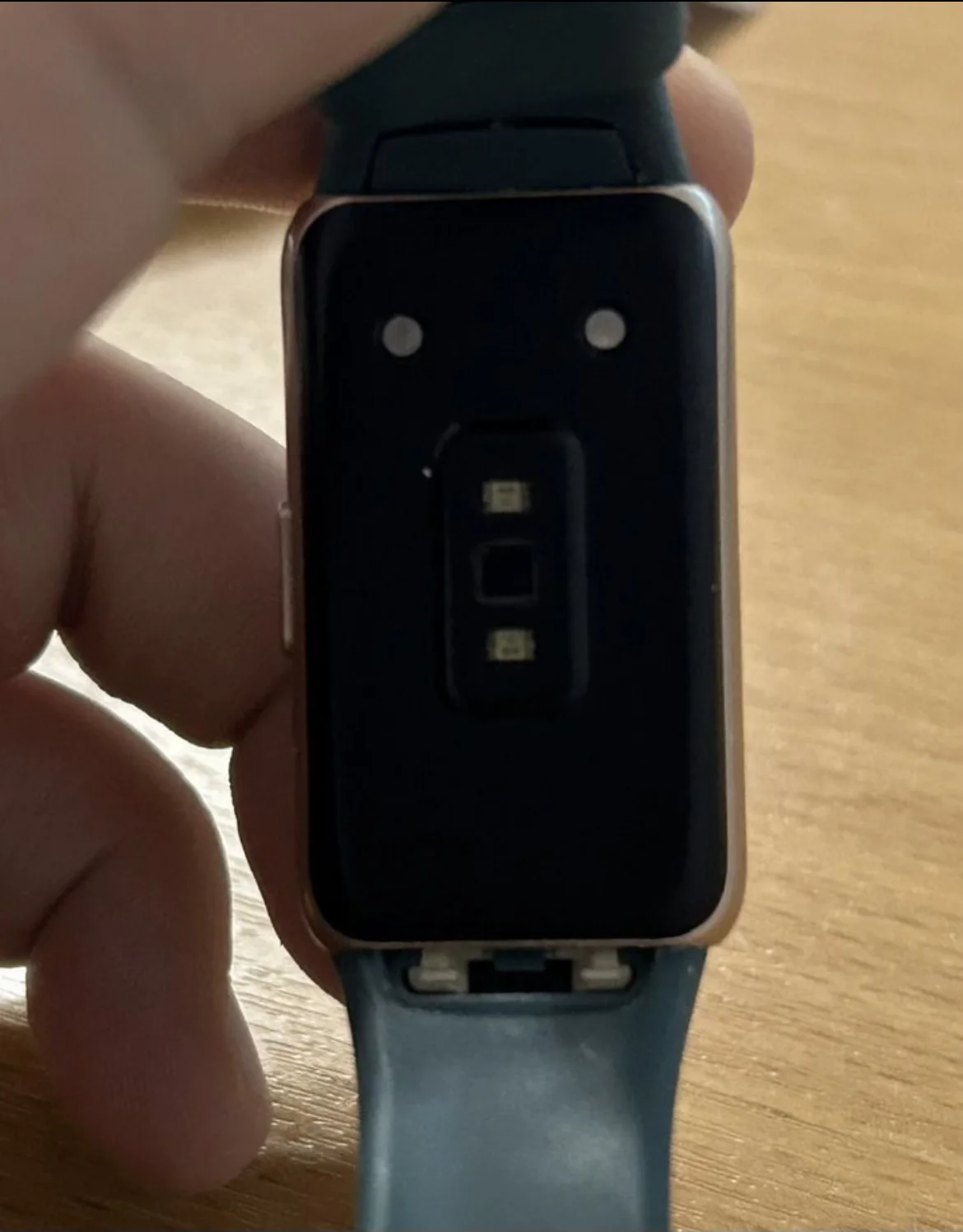 Смарт браслет HUAWEI BAND 6 - миниатюра 3