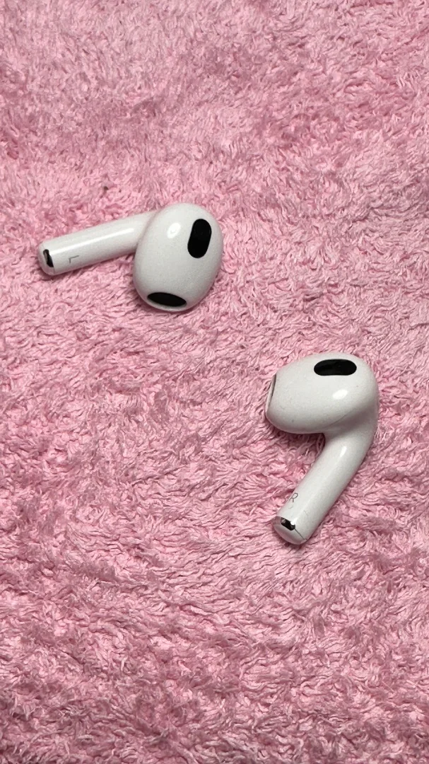 AirPods 3 (Lightning) - миниатюра 8