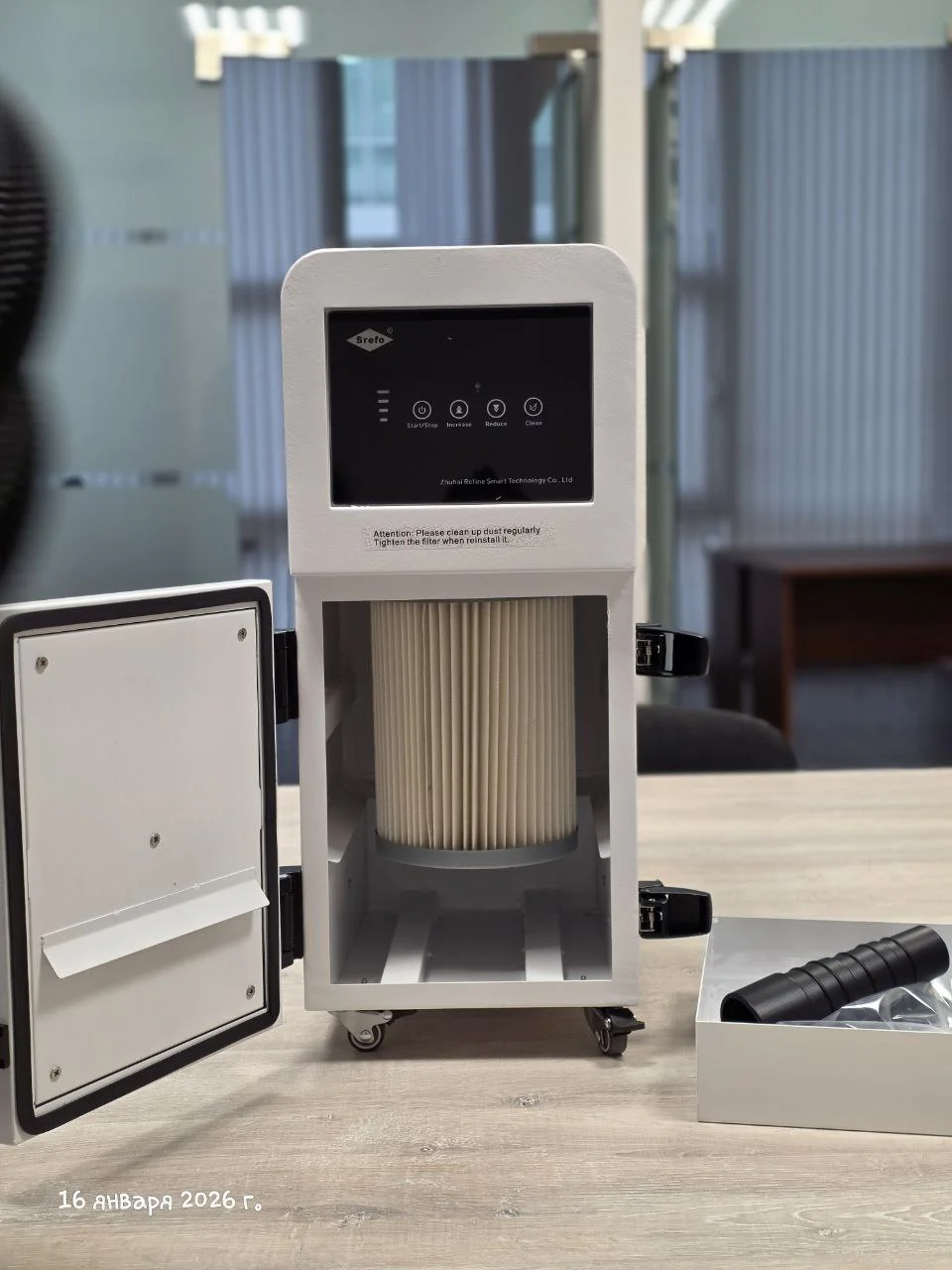 Пылесос Single station vacuum cleaner E-402 - миниатюра 2