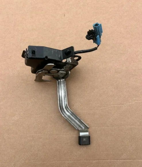 Замок капота Honda Civic 5D (12-16) - миниатюра 3