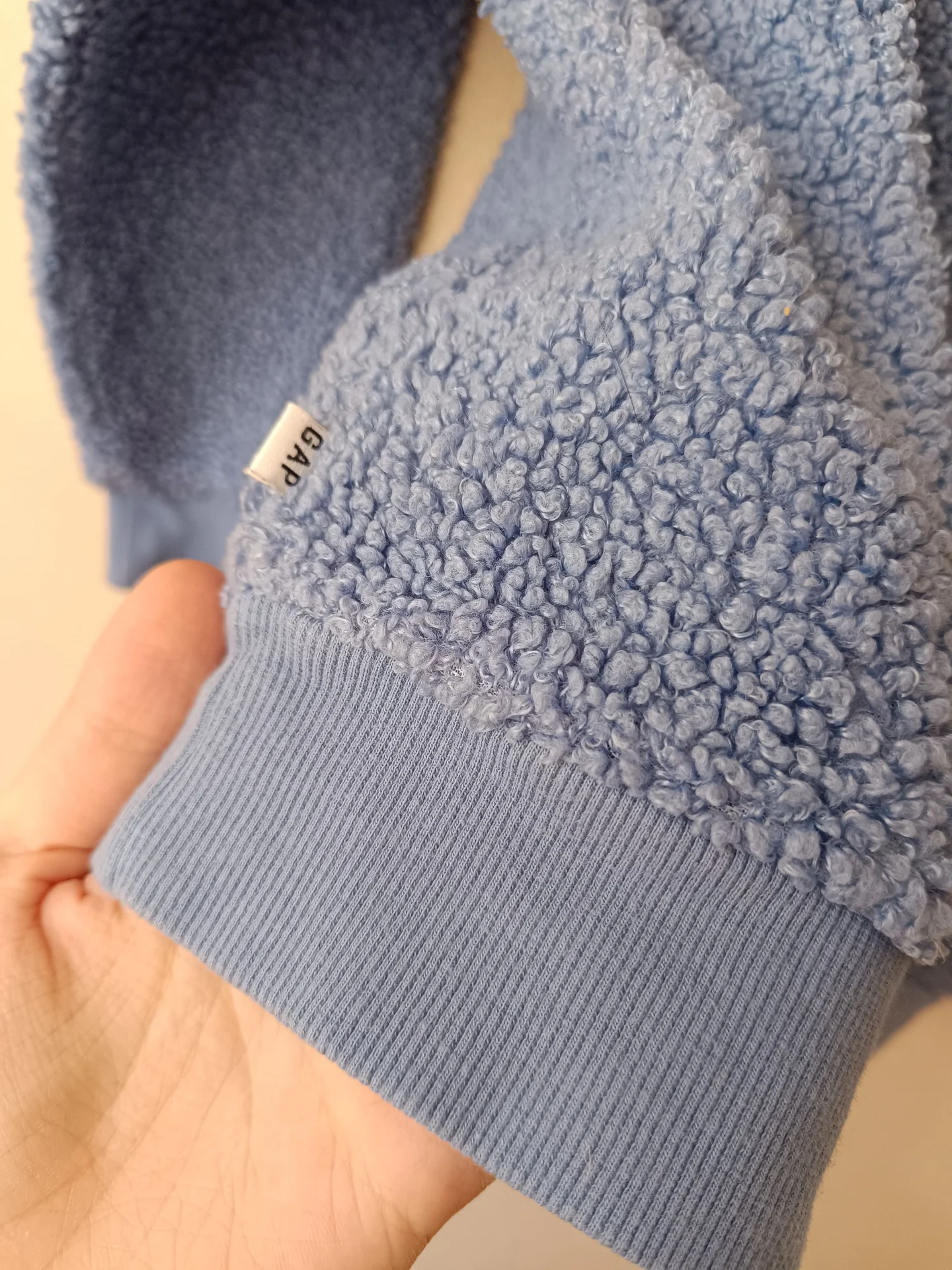 Свитшот джемпер для девочки Gap 134 р - миниатюра 18