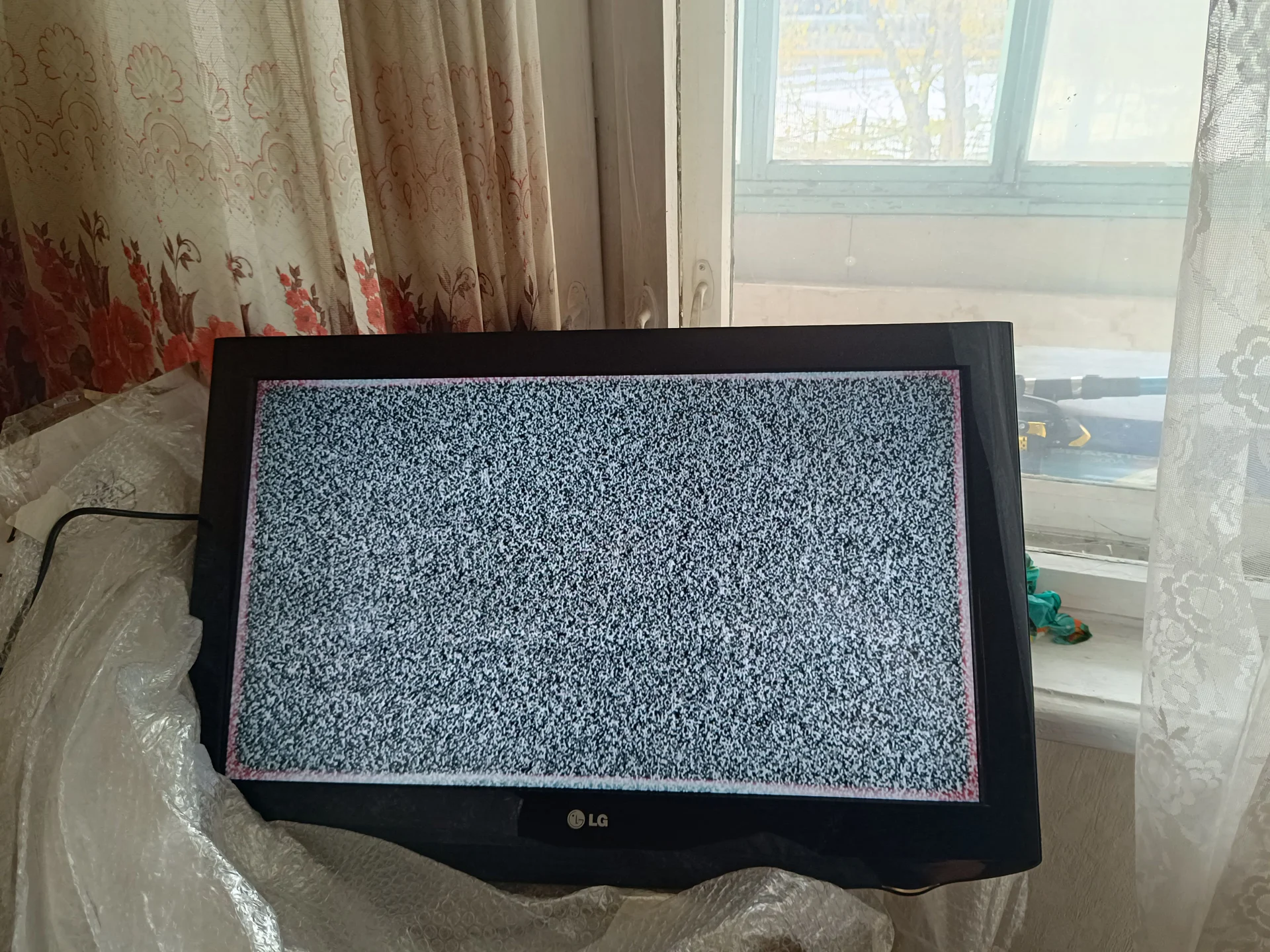 Телевизор LG 32 LH2000, 81 см - миниатюра 16