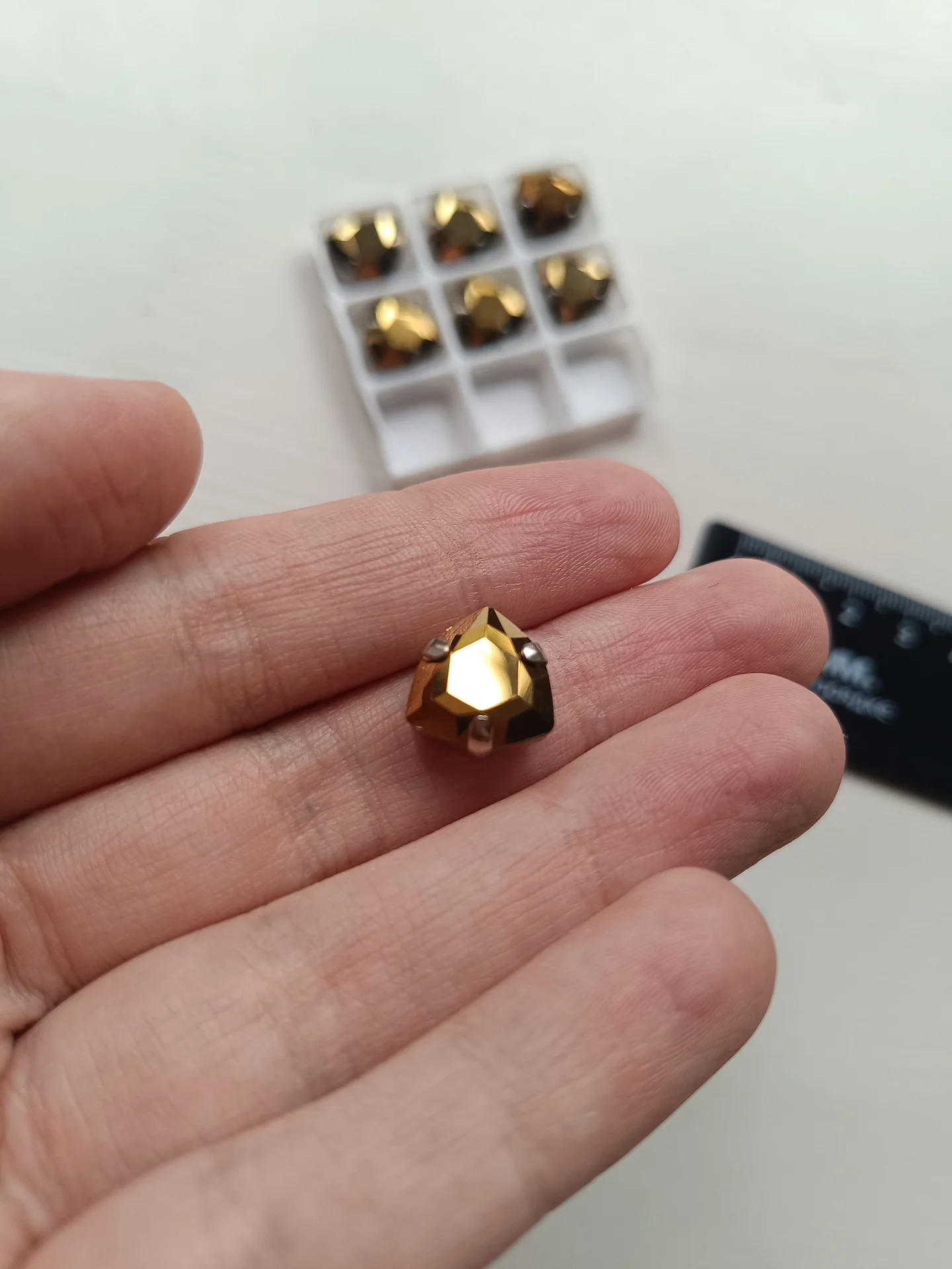 Стразы полный аналог swarovski крупные пришивные - миниатюра 7