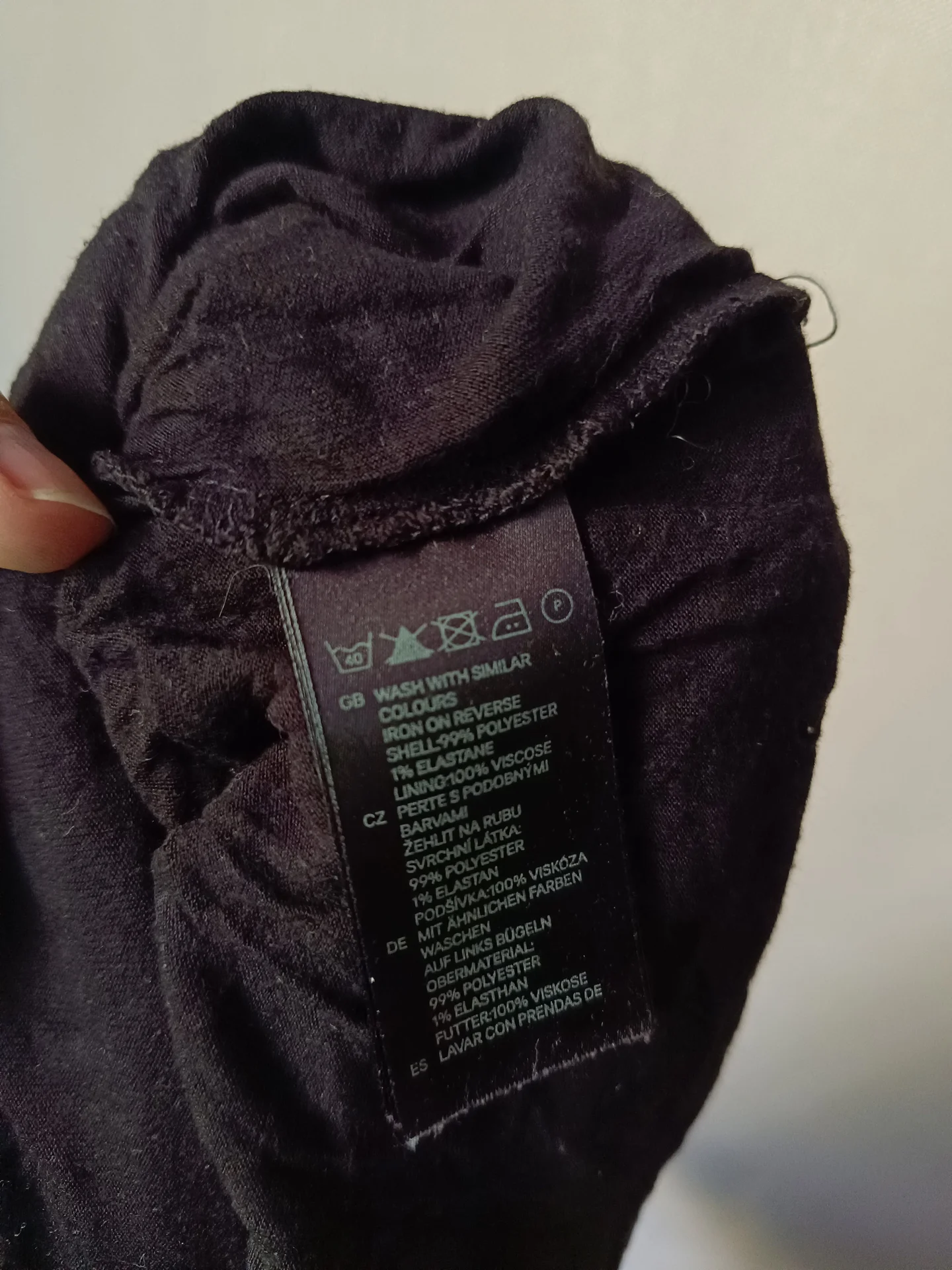 Платье 40-42 размер чёрное с рюшами от H&M Divided - миниатюра 6