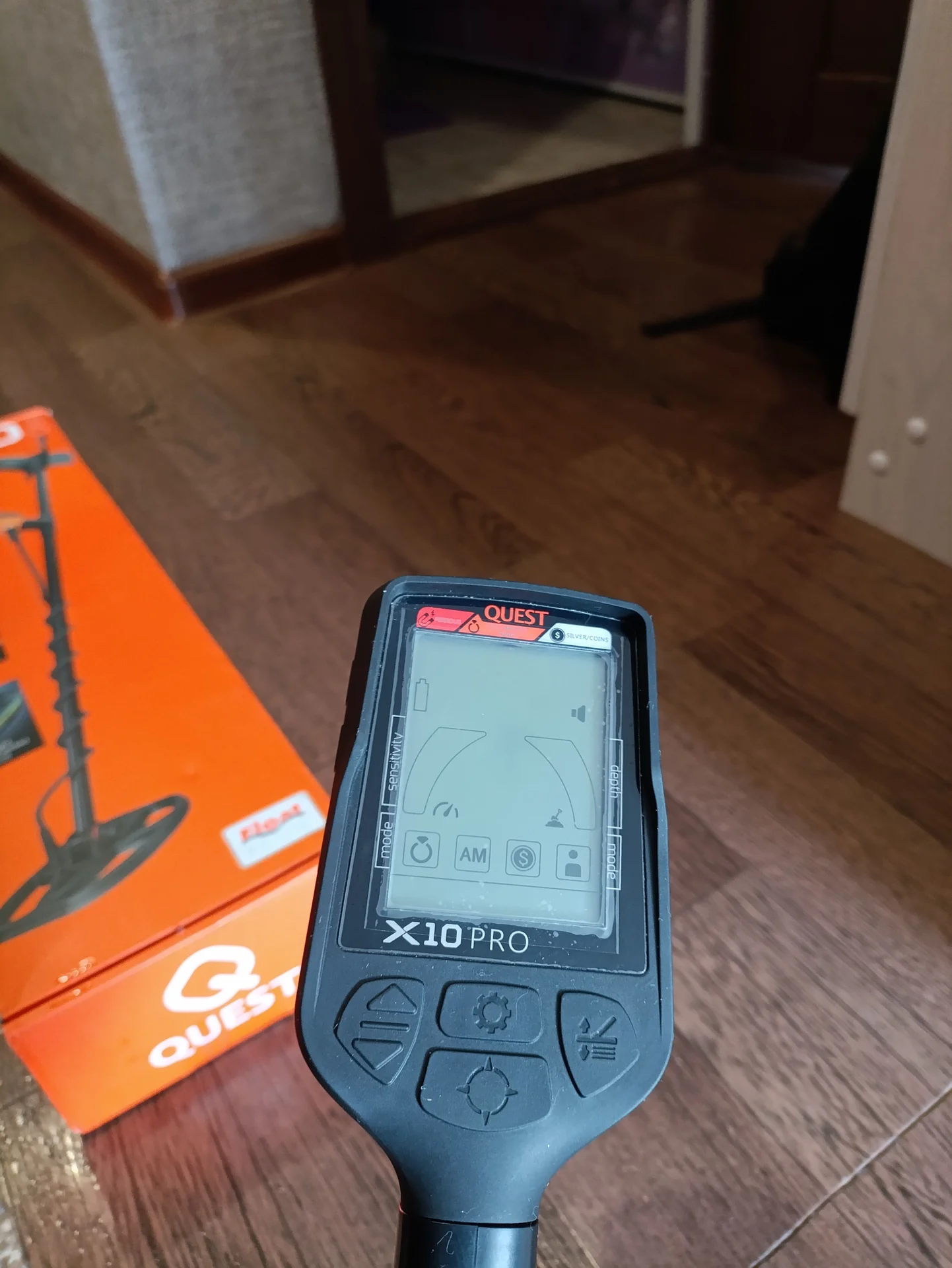 Металлодетектор Quest X10 pro - миниатюра 3