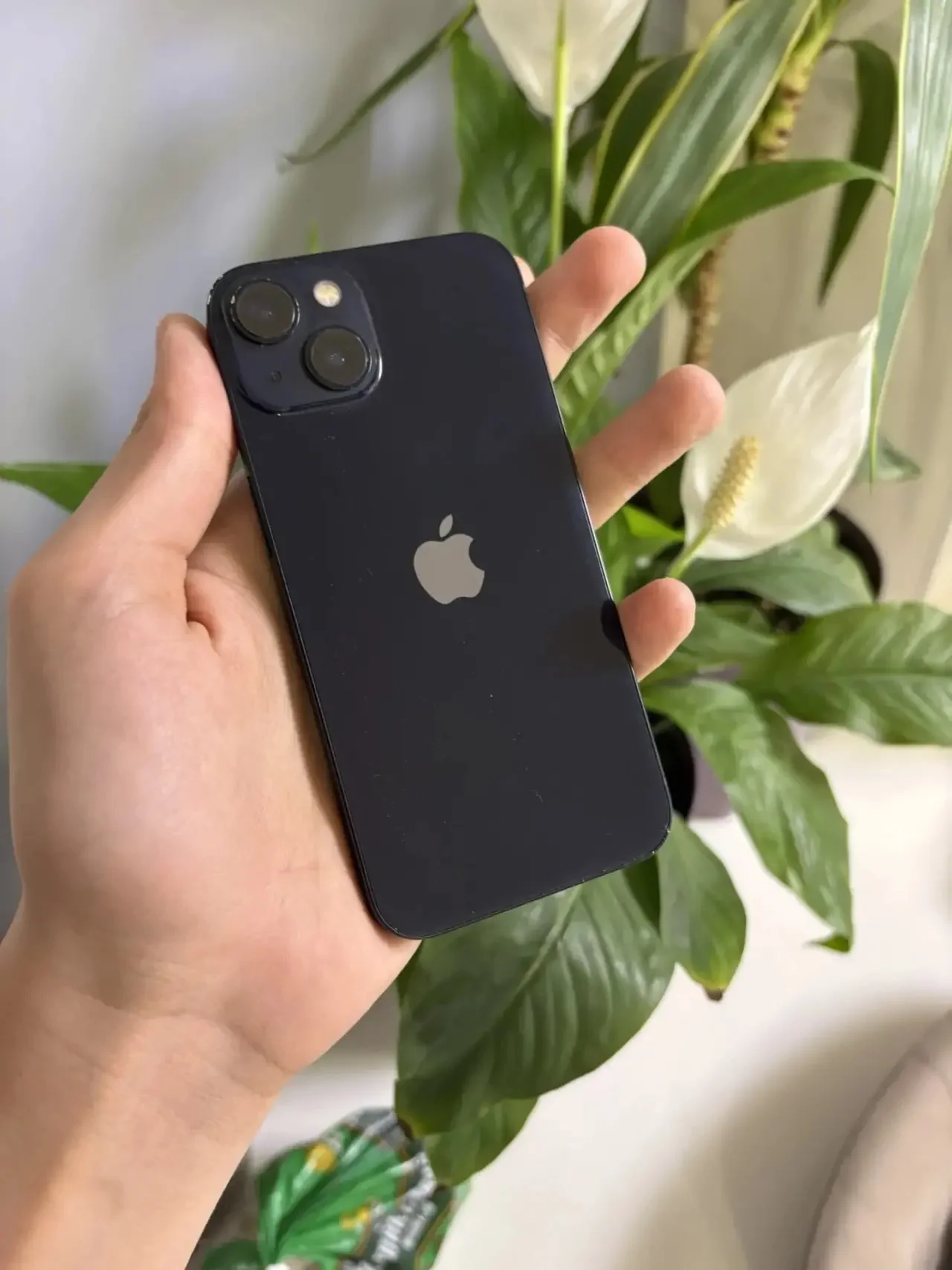 iPhone 13 - миниатюра 4
