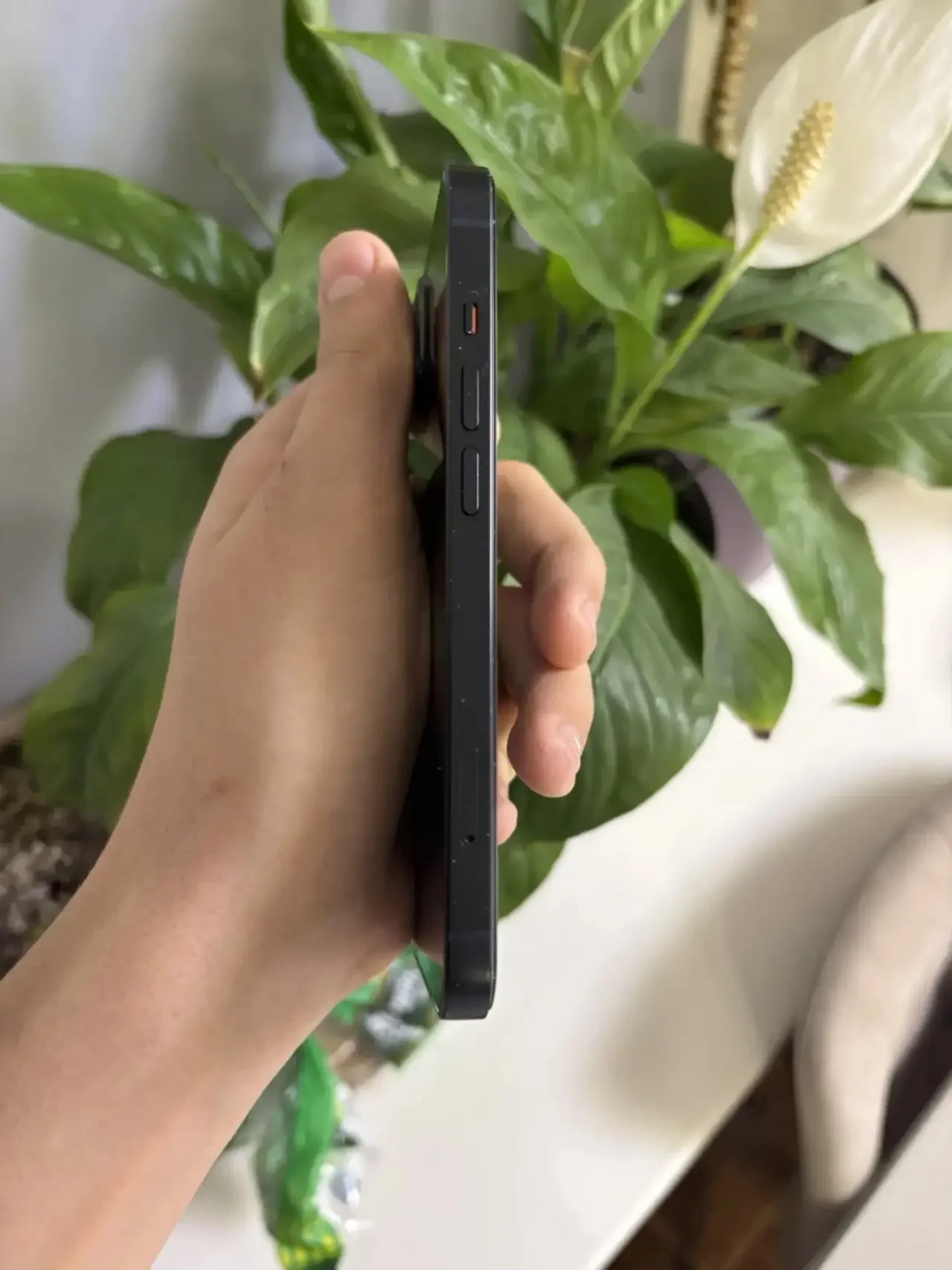 iPhone 13 - миниатюра 5