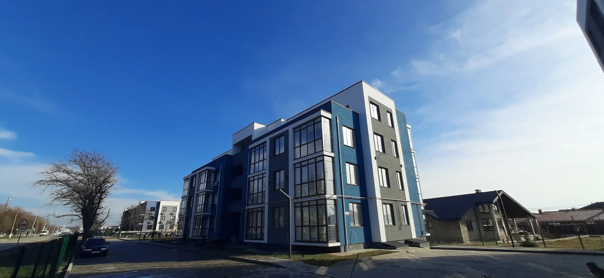 Продается 3-комнатная квартира в двух уровнях, с отдельным входом, в ЖК «Солнечный берег» - миниатюра 5