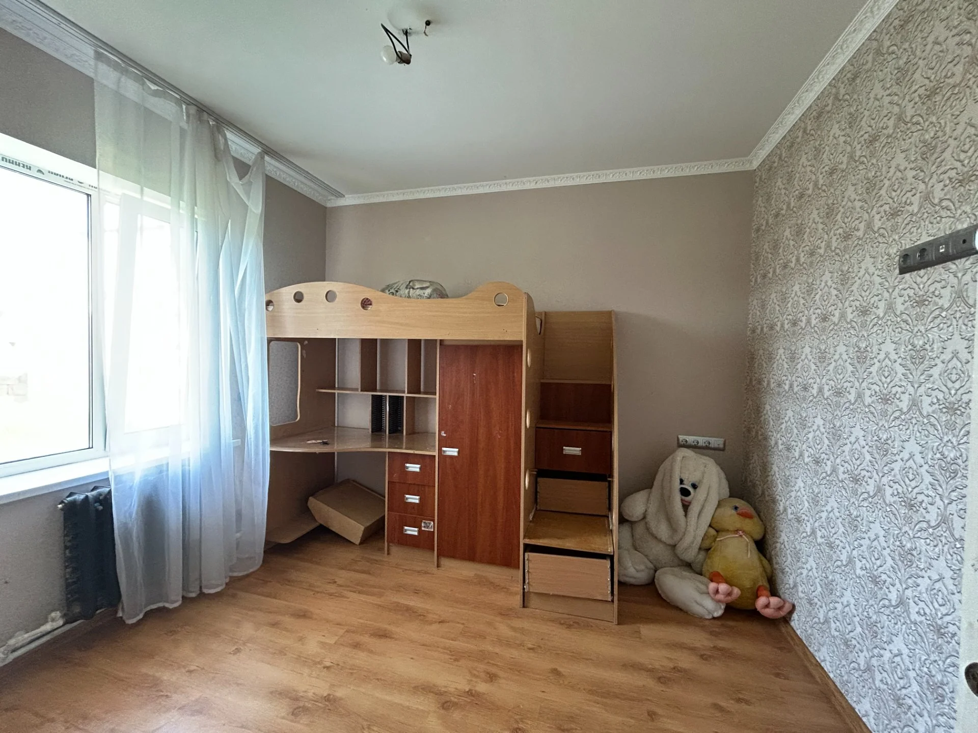 Продается дом в с. Михайловка Сакского района на центральной улице. - миниатюра 3