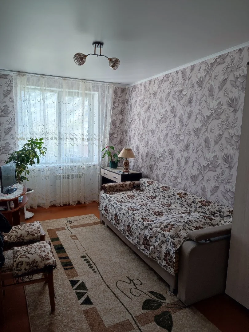 Продам 3к квартиру в Новофедоровке! - изображение 1