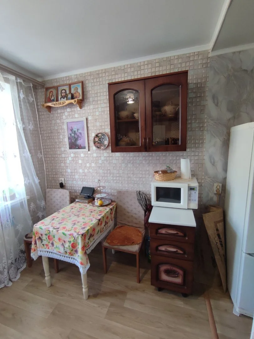 Продам 3к квартиру в Новофедоровке! - миниатюра 4