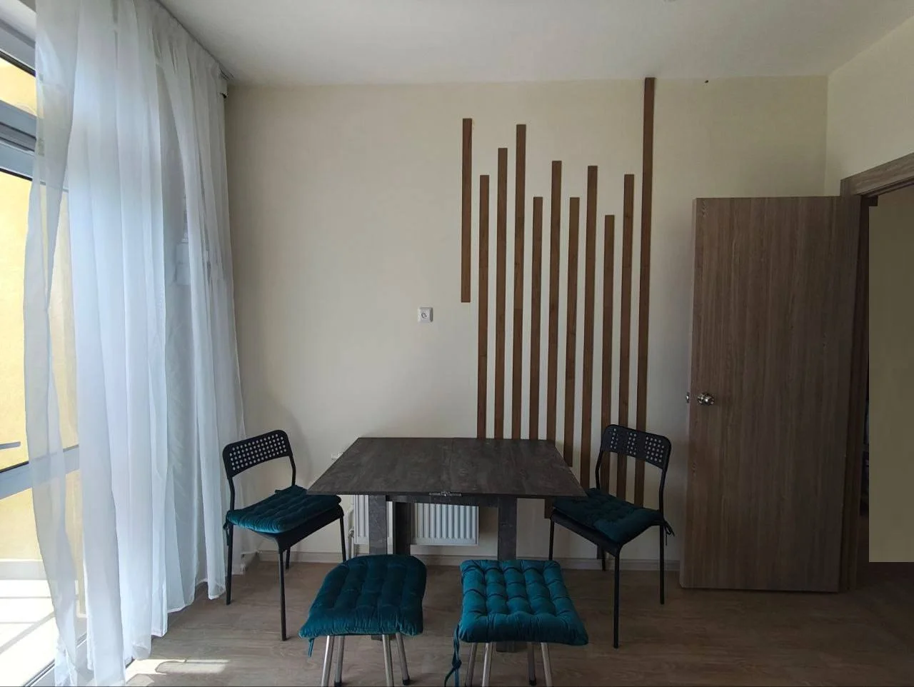 Продается прекрасная светлая 2к. квартира в с. Орехово, Крым!