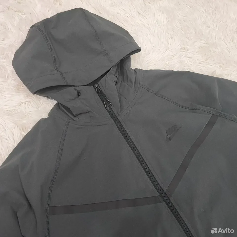 Ветровка Nike Tech Woven Full-Zip Windrunner Jacket - миниатюра 2