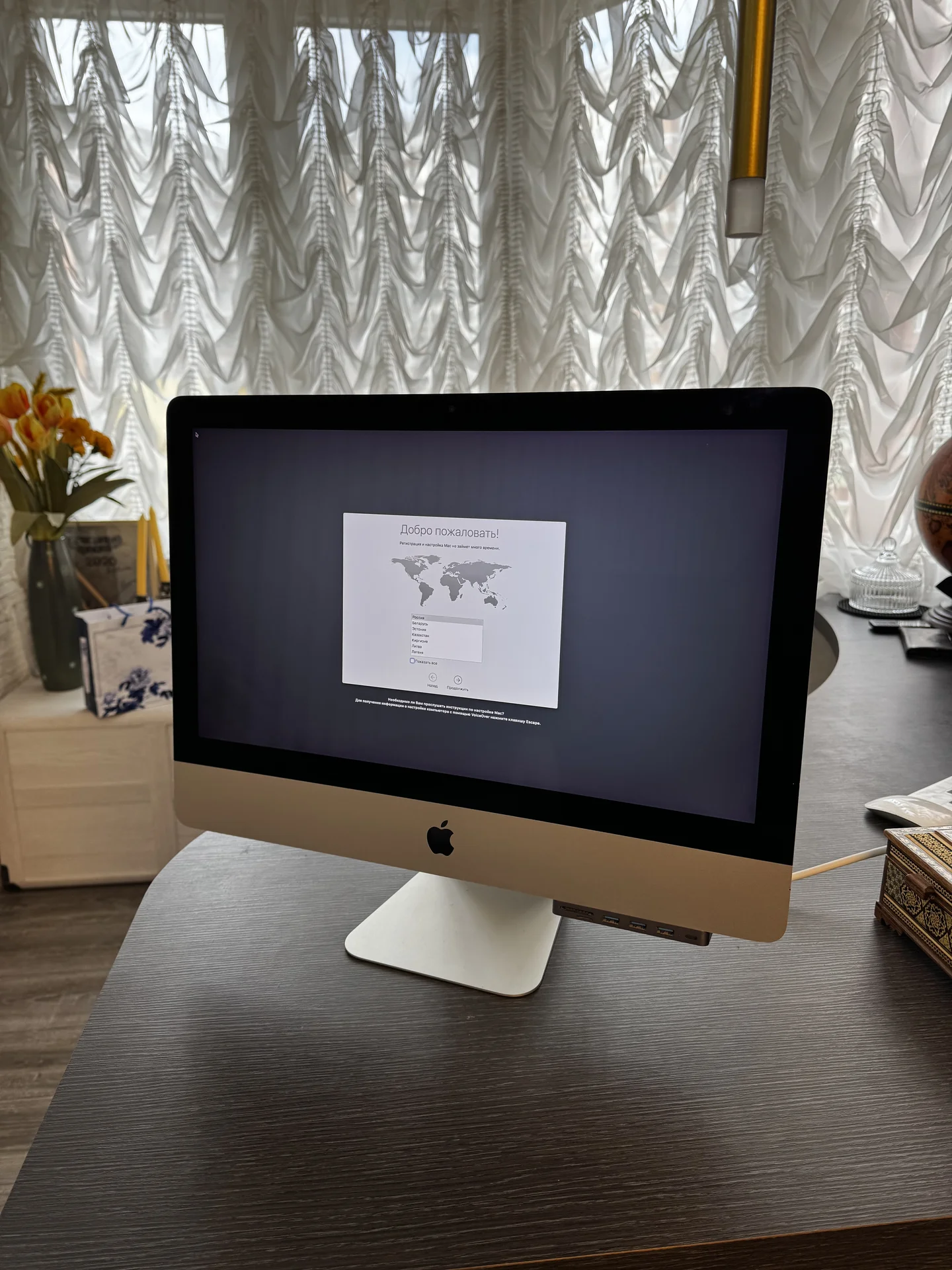 Моноблок Apple iMac 21.5 i5 + хаб - изображение 1