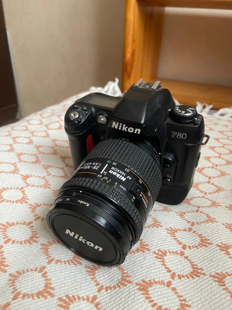 Фотоаппарат планочный Nikon F80 - изображение 1