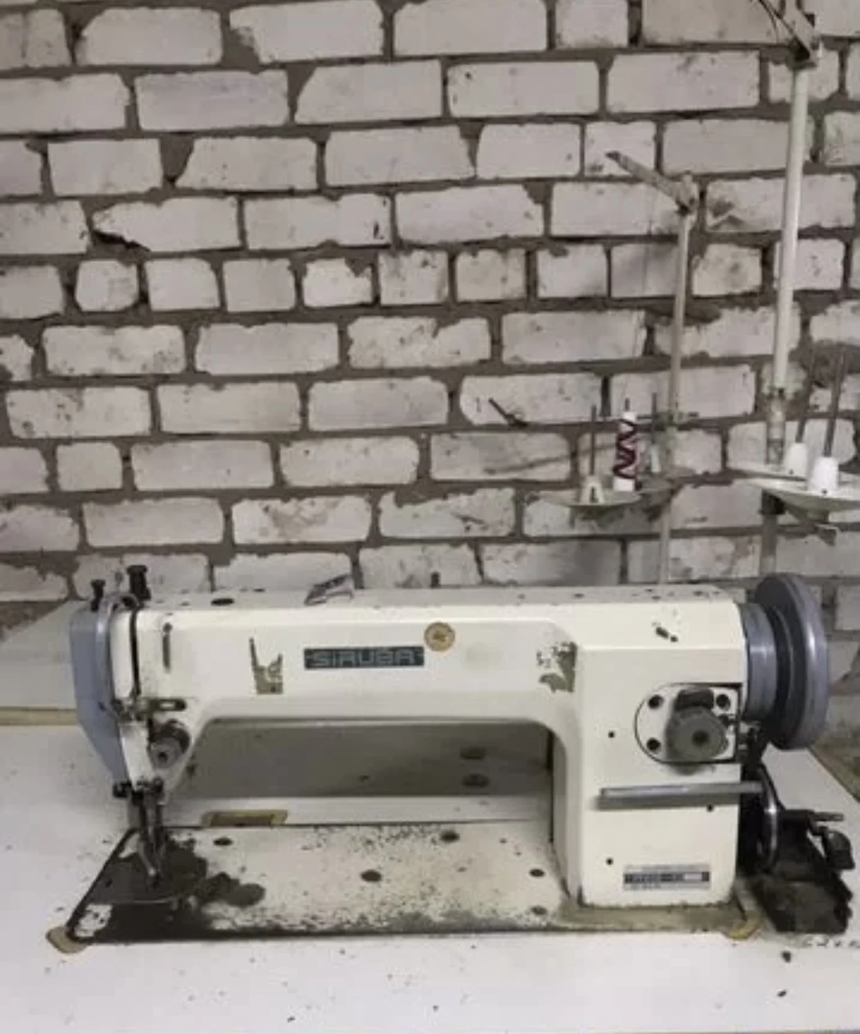 Швейная машинка Сируба YF616-X2 - миниатюра 2