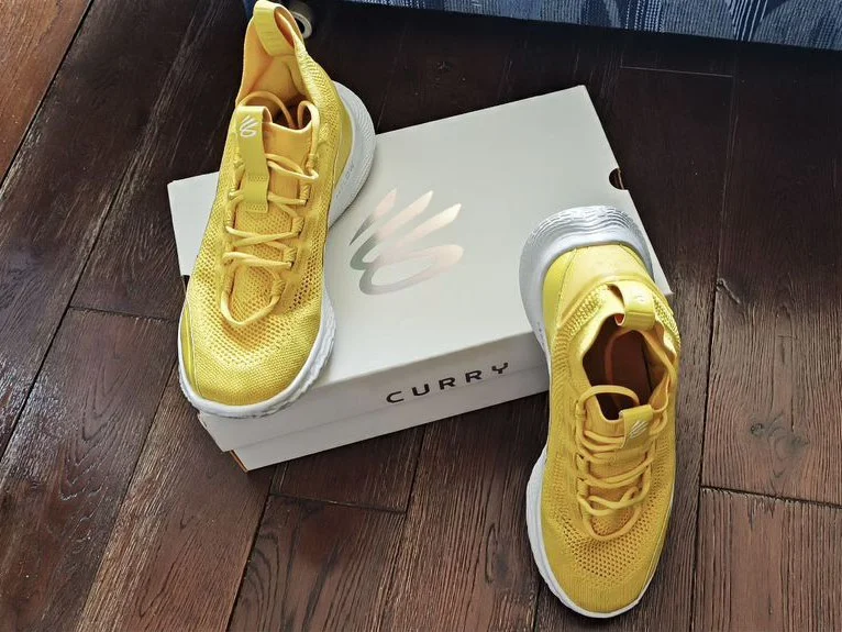 Under Armour Curry 8 - изображение 1