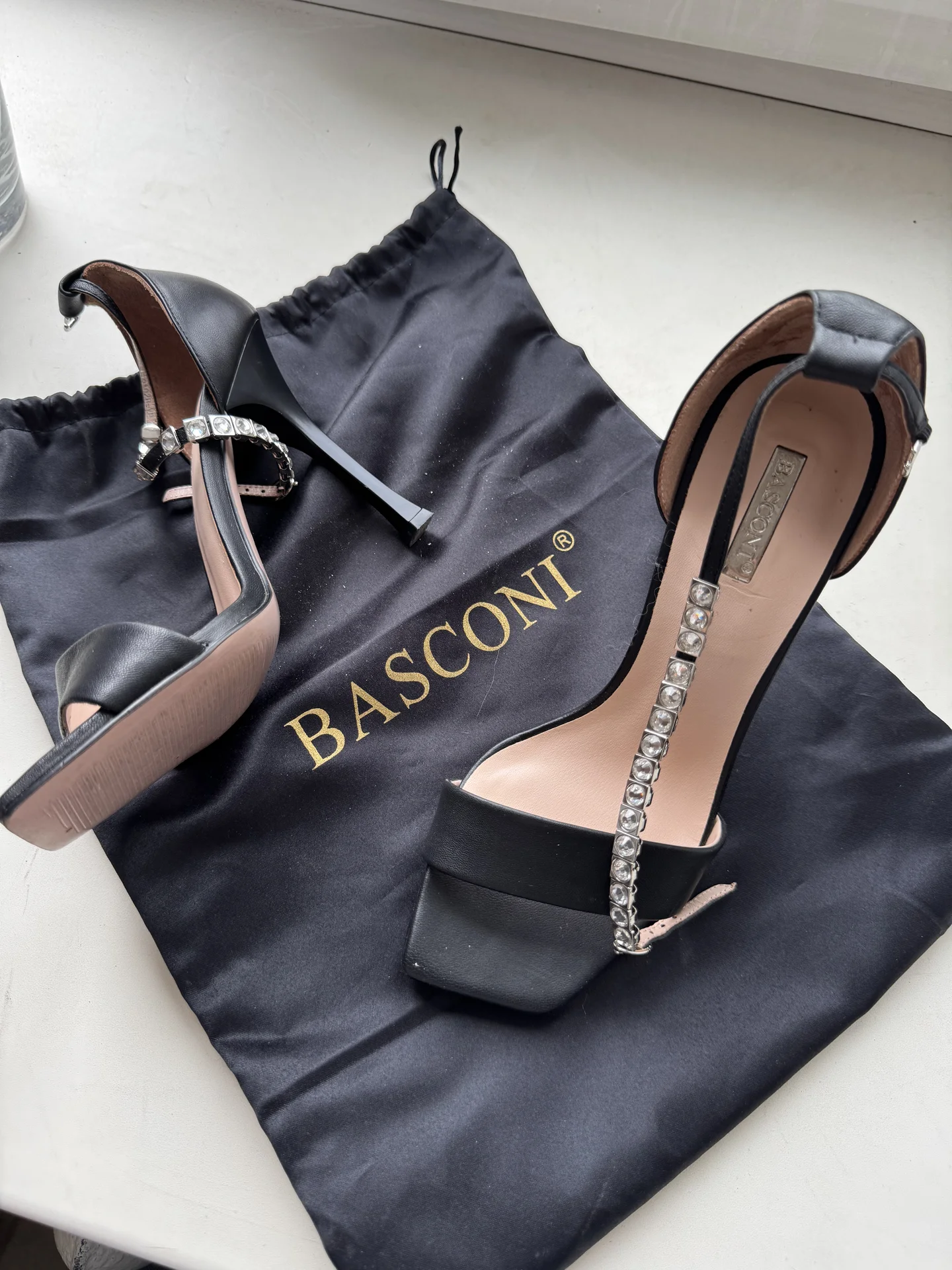 Туфли босоножки basconi 38 размер - миниатюра 2