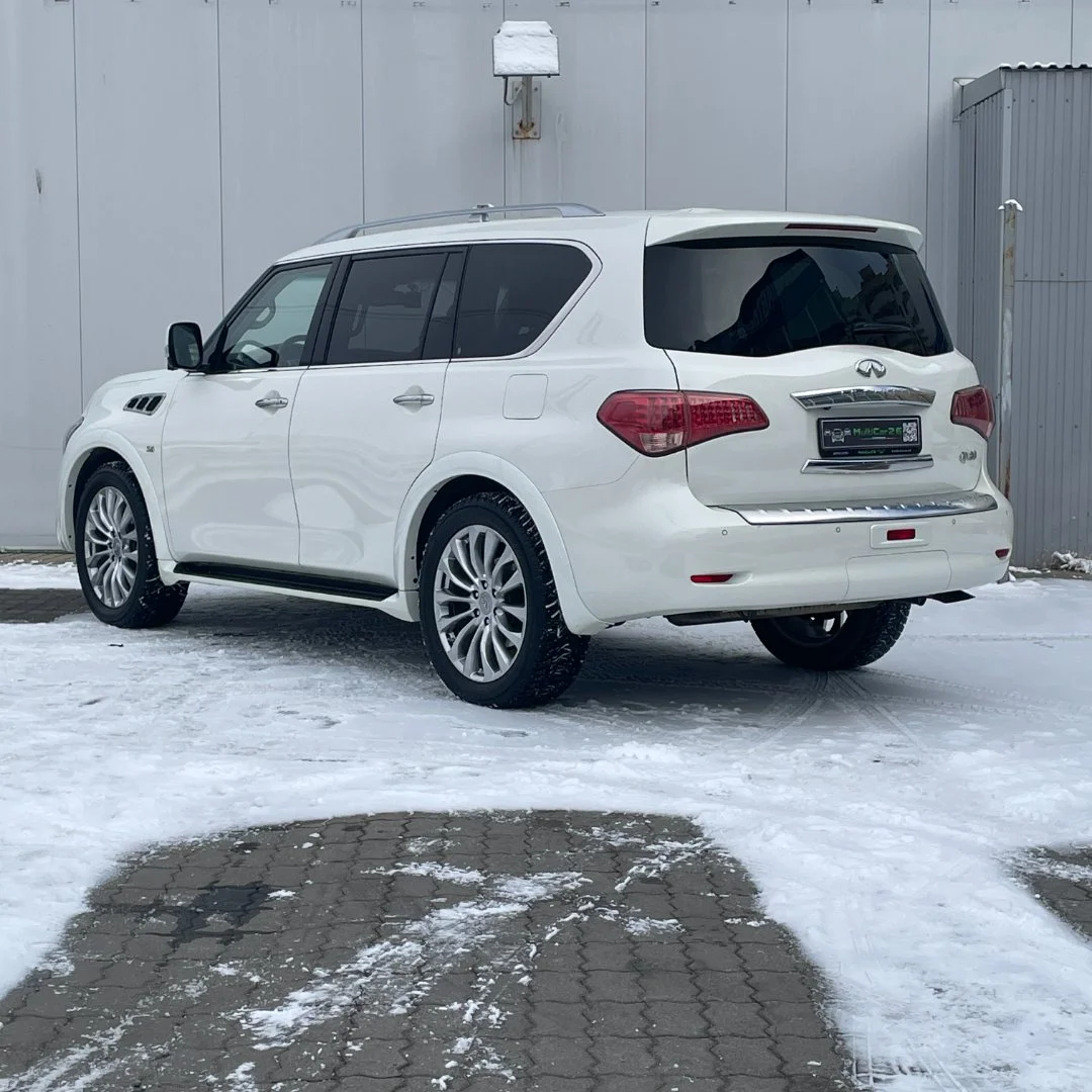 Infiniti QX80 - миниатюра 3
