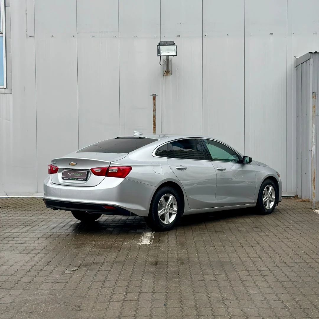 Chevrolet Malibu - миниатюра 5