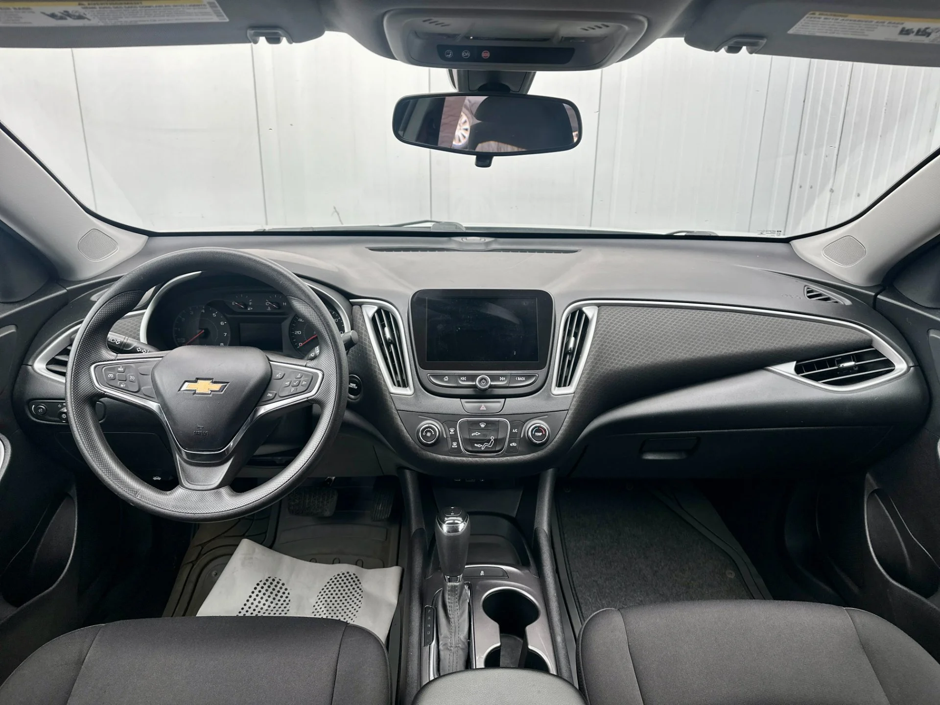 Chevrolet Malibu - миниатюра 11